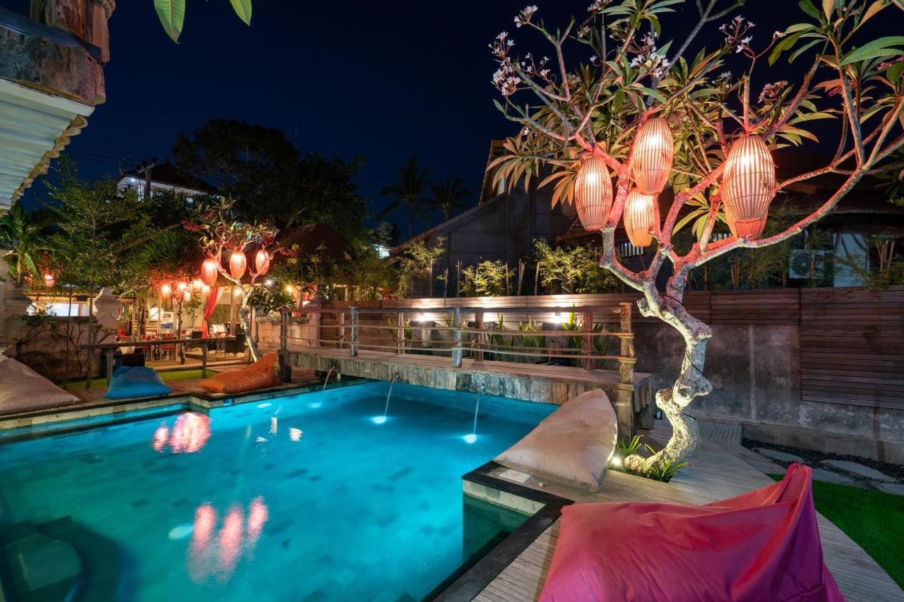 נוסה-למבונגן Good Cheer Hostel מראה חיצוני תמונה